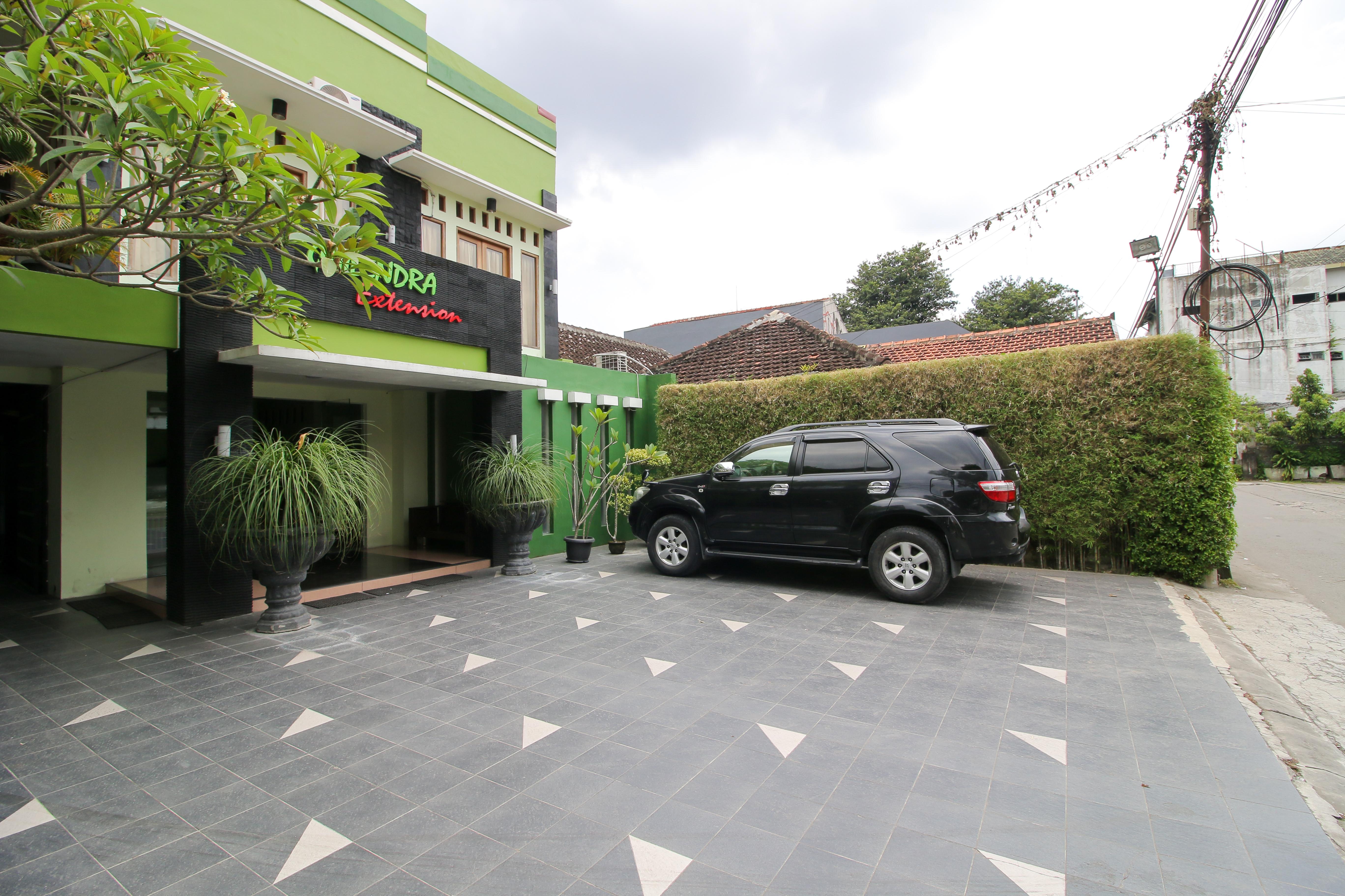 Reddoorz Plus @ Taman Siswa 2 Jogjacarta Exterior foto