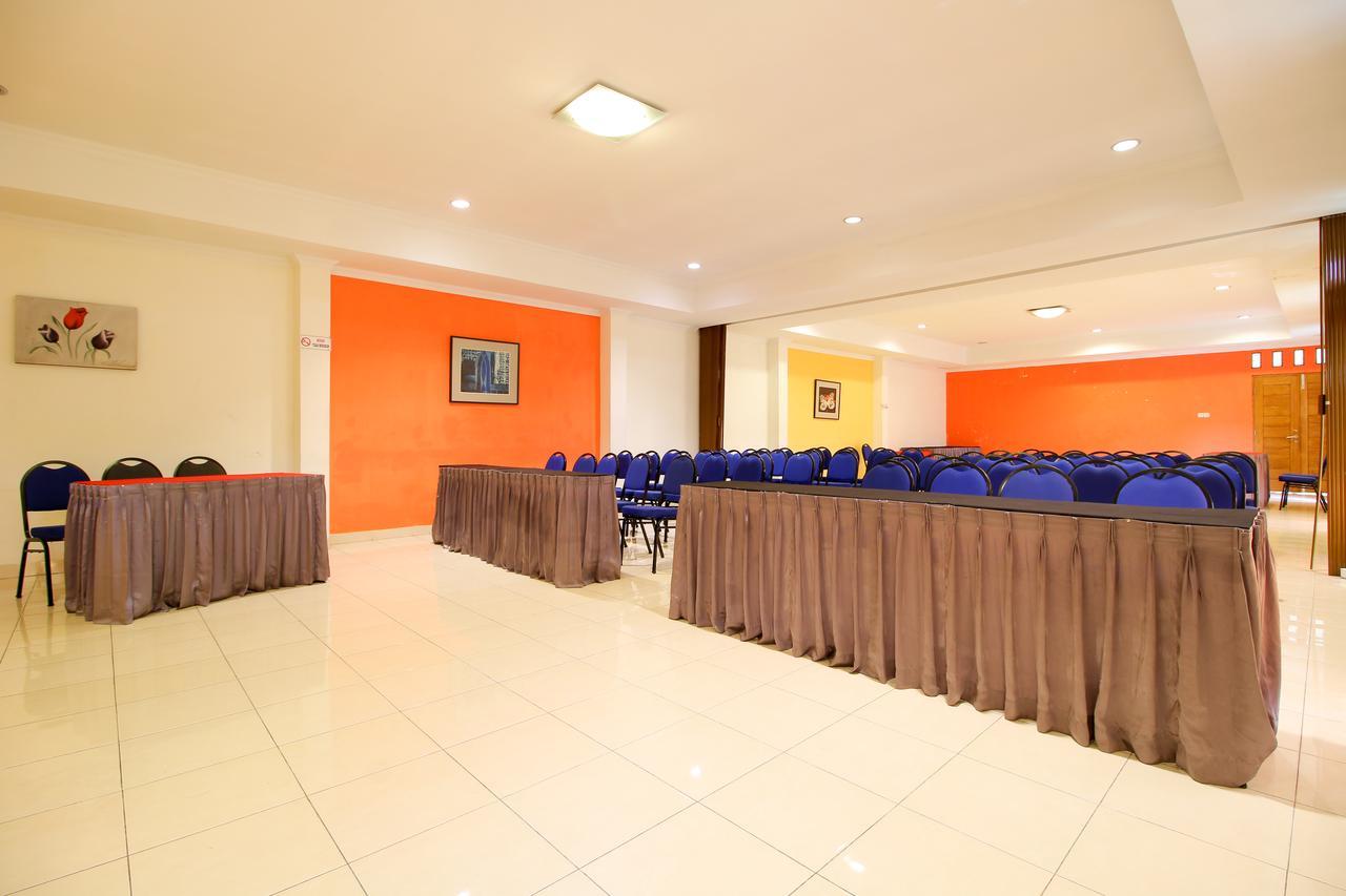 Reddoorz Plus @ Taman Siswa 2 Jogjacarta Exterior foto